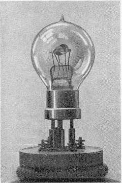Fig.4. -- La lampe T.M.